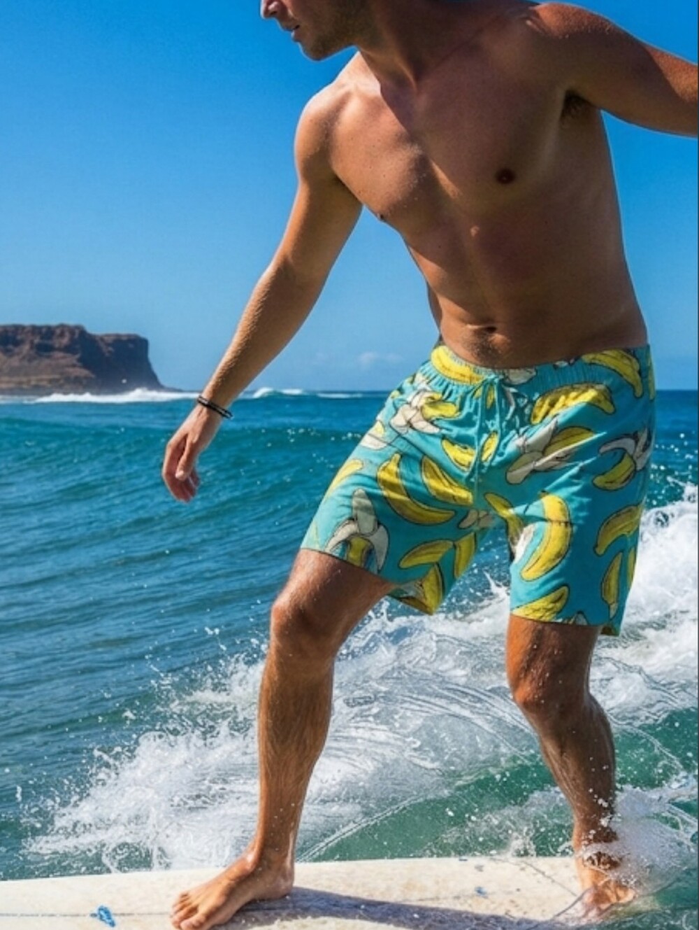 UZZI Vibrant Banana Print Men's Swim Shorts Small New